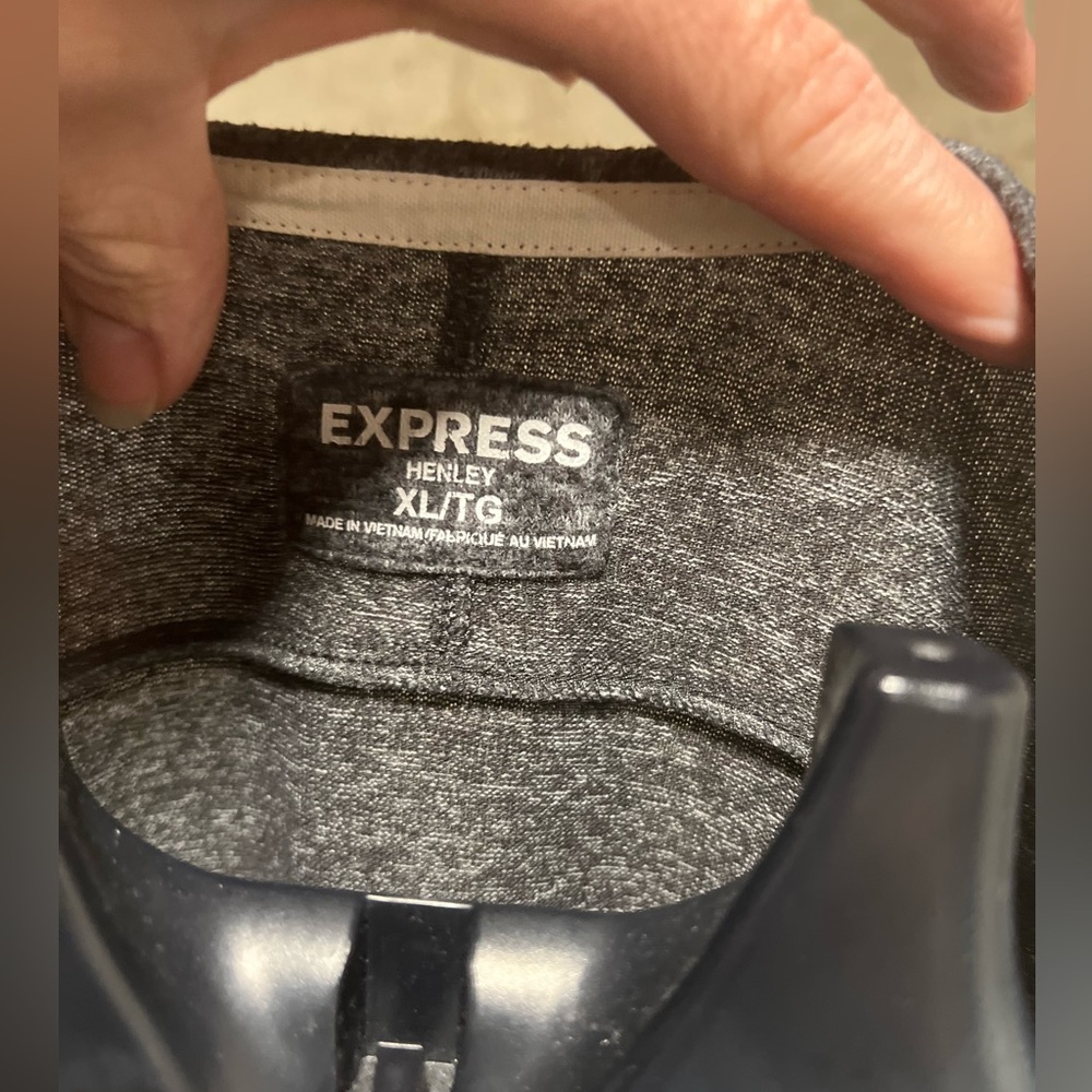 Express shirt - Picture 2 of 2